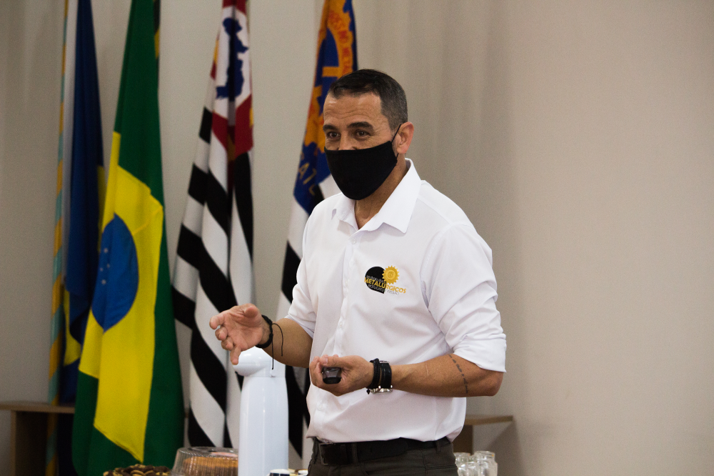 Wagner aborda os temas 